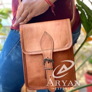 Femmes Vintage fait à la main en cuir de chèvre 7*9 pouces selle sacs à bandoulière 100% qualité supérieure en cuir véritable fronde sacs à bandoulière - Product Image 1