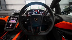 Lamborghini Revuelto RHD Coupé 2024, Boîte Automatique, Turbo, Transmission Intégrale, Cuir, Hybride, ACC, Certifié, Propre et en Bon État d'Usage - Product Image 5