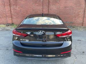 Hyundai Elantra SE d'occasion 2017 à bas prix à vendre - Product Image 6