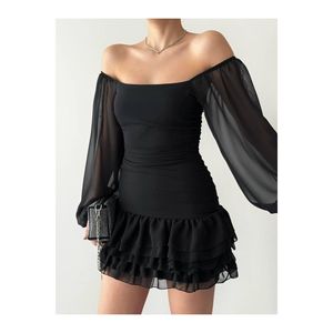 Mini abito in Chiffon nero con orlo a strati drappeggiato - Product Image 2