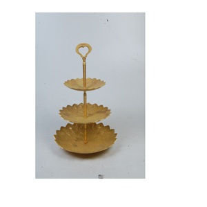 Support à gâteau pour célébration de mariage et d'anniversaire, support à gâteau en métal plaqué or à 3 étages pour la décoration de table - Product Image 1