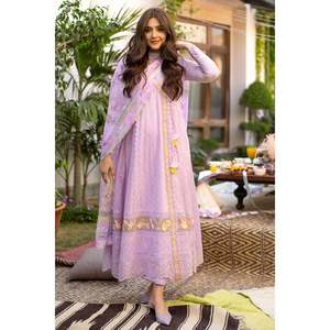 Robe en mousseline Ella pour le printemps/été - Product Image 1