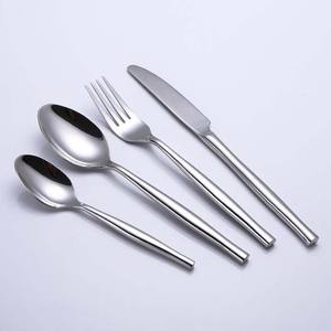 Long White Transparent Resin Handle Silver Mirror Polish Cutlery Set Stainless Steel Silver Flatware Set Decorative Cutlery Set - Product Image 5