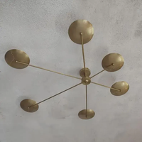 Lustre moderne style Kalmar, suspension étoile à six bras, dôme araignée, en laiton italien, montage encastré, design mi-siècle, pour maison et bureau
