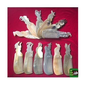 Peine de cuerno de buey hecho a mano con diseño ergonómico de fábrica de Vietnam peine de cuerno real con logotipo personalizado peine de pelo de cuerno de búfalo - Product Image 5