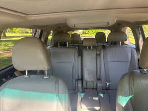 Auto Usado Económico Toyota Highlander Híbrido Limited 2010 con Volante a la Izquierda - Product Image 4