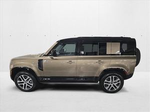 2024 L-a-n-d R-o-v-e-r D-e-f-e-n-d-e-r 110 P400 X-Dynamic SE AWD bajo kilometraje y precio asequible en stock, listo para el envío. - Product Image 4