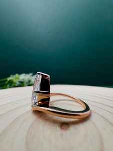 Bague en or rose 10K avec diamant de laboratoire taille poire 1,52 carat, certifiée IGI, tendance, de luxe, pour mariage ou fiançailles - Product Image 4