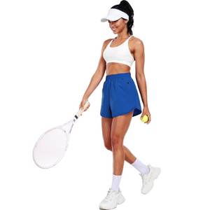 Shorts de sport Bermuda pour femmes pour le yoga athlétique, la course à pied, avec tissu respirant à séchage rapide et poche latérale - Product Image 1