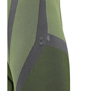 Short de sport pour homme imprimé par sublimation intégrale, motif vert jungle audacieux, longueur genou, avec petite poche arrière pour un ajustement athlétique - Product Image 6