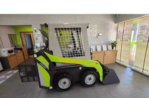 Mini-chargeuse sur pneus ZS030R, nouvelle marque, 18,2 kW, capacité de 0,18 m³ - Product Image 2