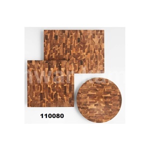 Tabla de cortar Crate & Barrel Acacia End-Grain para pan, fruta, pan y tabla de cortar verduras - Product Image 1