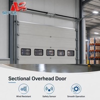 Puerta Seccional Industrial de Gran Tamaño Personalizada, Ofrece Amplio Paso para Acceso de Camiones y Montacargas en Instalaciones de Almacenes