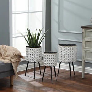 Maceta de metal adorable de alta calidad de diseñador bellamente elaborada que aporta frescura elegante y sofisticación moderna - Product Image 1