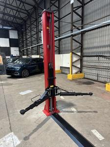 Équipement de garage professionnel : pont élévateur deux colonnes disponible aux meilleurs prix. - Product Image 6