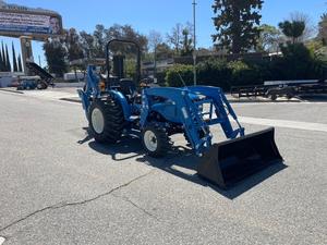 Mini Tractor 4x4 de 23 HP con Motor Diésel de 4 Tiempos EPA, Cargador Frontal y Retroexcavadora, Caja Recolectora de Césped de 250 L para Uso Agrícola y de Jardinería - Product Image 2