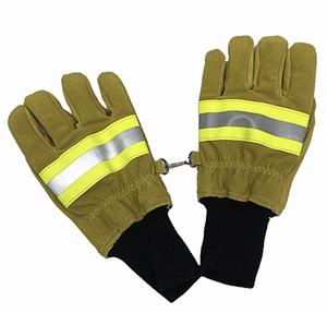Gants de lutte contre l'incendie en coton anti-chaleur Nomex certifiés CE Combinaison de protection en cuir pour pompier Gants de soudage Échantillon gratuit - Product Image 5