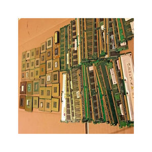 Les processeurs en céramique usagés sont recyclés en composants électroniques à haute teneur en or. - Product Image 2