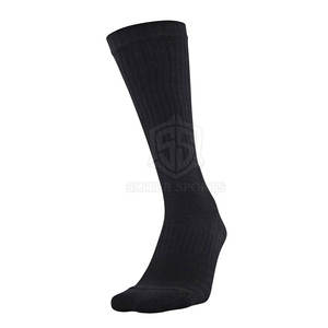 Chaussettes de sport personnalisées de couleur unie pour adultes, dernière collection pour le printemps - Product Image 1