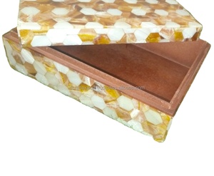 Belles boîtes en bois en résine faites à la main pour eid mubarak, boîtes à faveur pour eid ramadan - Product Image 4