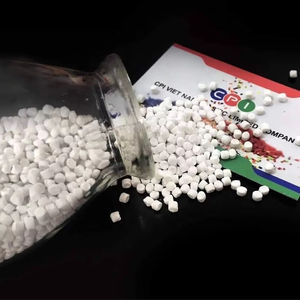 Échantillons gratuits de remplissage vietnamien - Masterbatch de remplissage PP CACO3, sac tissé FIBC, raphia, tuyau PPR - Masterbatchs de plastique vierge/résine - Product Image 1