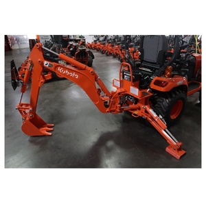 Tracteur à roues robuste pour BX23S avec moteur diesel 25 CV, transmission 4x4 et unité de rétrocaveuse avec capacité de pénétration de 6 pieds - Product Image 3
