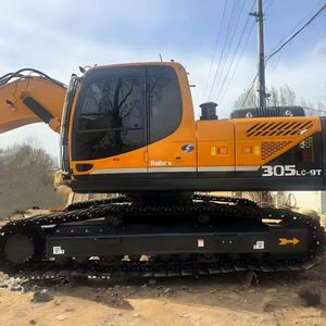 Excavatrice sur chenilles d'occasion Hyundai 220LC-9S 210W-9 d'origine coréenne, 20 tonnes - Product Image 5