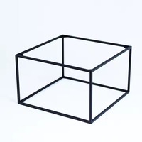Ensemble de table basse moderne en acier et bois avec un design unique, portable pour le salon