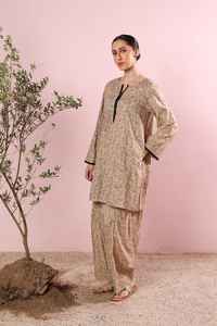 Farshi Casual Luxury 2 piezas Trajes de mujer Modesto y formal Patrón sólido Estilo pakistaní e indio Venta al por mayor de Pakistán - Product Image 4