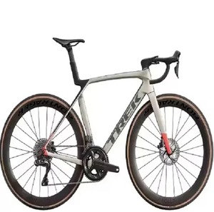 Meilleures ventes : Vélo de route Top Fuel Project 1 Prismatic Pearl avec composants AXS, 21 vitesses, freins à disque en acier, prêt à être expédié - Product Image 1