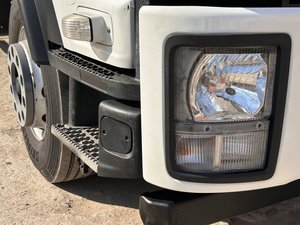 Used Isuzu Forward <b>refrigerated</b> <b>trucks</b> - Product Image 4