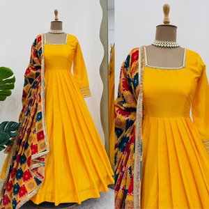 ชุดงานปักลายผ้าจอร์เจียประดับหินพื้นด้านล่างมีสีเทาดูแพตตา - Product Image 3