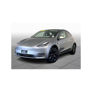 Tesla Model Y ใช้ SUV ที่มาพร้อมกับแดชบอร์ดดิจิตอลและการควบคุมแอปมือถือ - Product Image 3