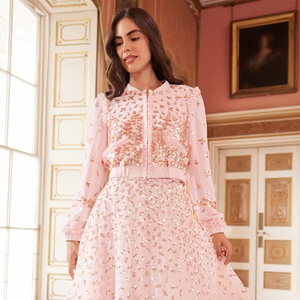 Maxi vestido de noche acampanado con cuello alto, gasa Pastel con bordado a máquina y volantes para bodas, fiestas de graduación - Product Image 1