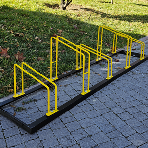 Support de stationnement pour vélos en acier Five Eco 187 x 40 cm, réglable pour 4 vélos de route - Product Image 1