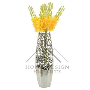 Flower Vases for Home Decorations 2025 Best Selling Metal Aluminium Unique Table <b>Top</b> Flower Vases for Home Best Seller - Product Image 5