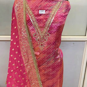 100% bonne qualité tissu Designer brodé à la main non cousu costumes vêtements indiens et pakistanais - Product Image 1