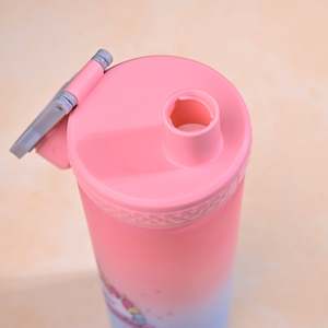 Botella de Agua de Plástico PP Pastel Dream con Cuerda, Tapa Rosada con Bisagras, Accesorio Personalizado para Camping - Product Image 5