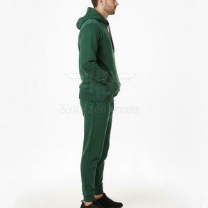Ensemble de survêtement pour homme au design moderne, vêtements décontractés, légers, pour les activités de plein air et le streetwear - Product Image 3