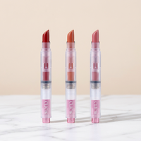 Baume à lèvres rose lisse essentiel, application facile avec couvercle à clip, forte intensité de couleur, soin hydratant, usage quotidien, CLICKA taille standard