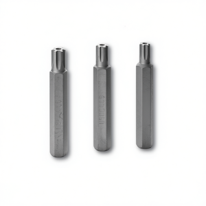 Puntas USAG para tornillos hexagonales estriados con orificio, llaves hexagonales esenciales para un fijado rápido y conveniente - Product Image 2