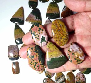 Venta al por mayor de alta calidad Natural Ocean Jasper cabujón suave cuarzo piedras preciosas sueltas para la curación de la fabricación de joyas bien pulidas - Product Image 2