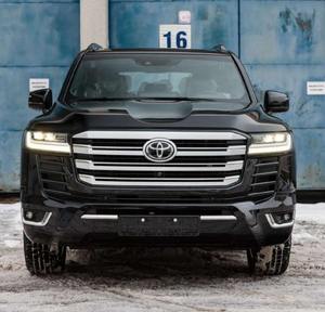 SUV Todoterreno 2020 con Motor Turbodiésel, Caja de Cambios Automática, Volante a la Izquierda, Neumáticos R18, Interior de Cuero Oscuro, Tracción en las Cuatro Ruedas - Product Image 1