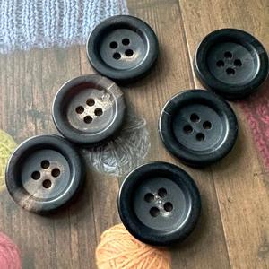 Botón Natural de Cuerno de Búfalo al por Mayor, Acabado en Blanco para Accesorios de Ropa, Alta Calidad - Product Image 4