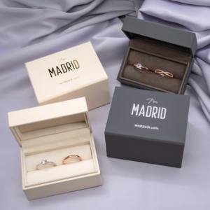 กล่องเครื่องประดับพรีเมี่ยมครีมแมดริดโลโก้ที่กำหนดเองสำหรับแหวนและบรรจุภัณฑ์สินค้าหรูหราตัวเลือกของขวัญพิเศษที่กำหนดเอง - Product Image 5