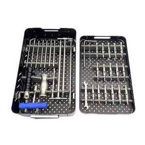 Kit d'instruments chirurgicaux orthopédiques en acier inoxydable allemand CE Retrait intramédullaire manuel des vis cassées - Product Image 6