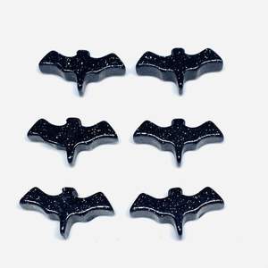 Amuleto de Piedra Natural Tallada a Mano con Forma de Murciélago de Piedra Solar Negra de 20x10 MM - Product Image 4