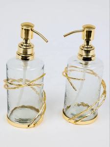 Nuevo diseño de alineación chapado en oro con esmalte verde acabado mango de diseño de bambú bandeja artesanal de fundición de metal de aluminio - Product Image 2