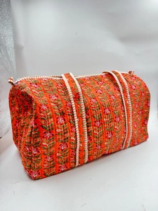 กระเป๋าผ้านวมคอตตอน Kantha หรูหราสำหรับวันหยุดสุดสัปดาห์ (ซิป)-กีฬาที่ทนทานความจุขนาดใหญ่ - Product Image 5
