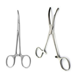 Pinza Hemostática Curva Kelly de Acero Inoxidable con Bloqueo de Trinquete, 14cm, Reutilizable, Manual, Hecha a Mano, INNOVAMED - Product Image 1